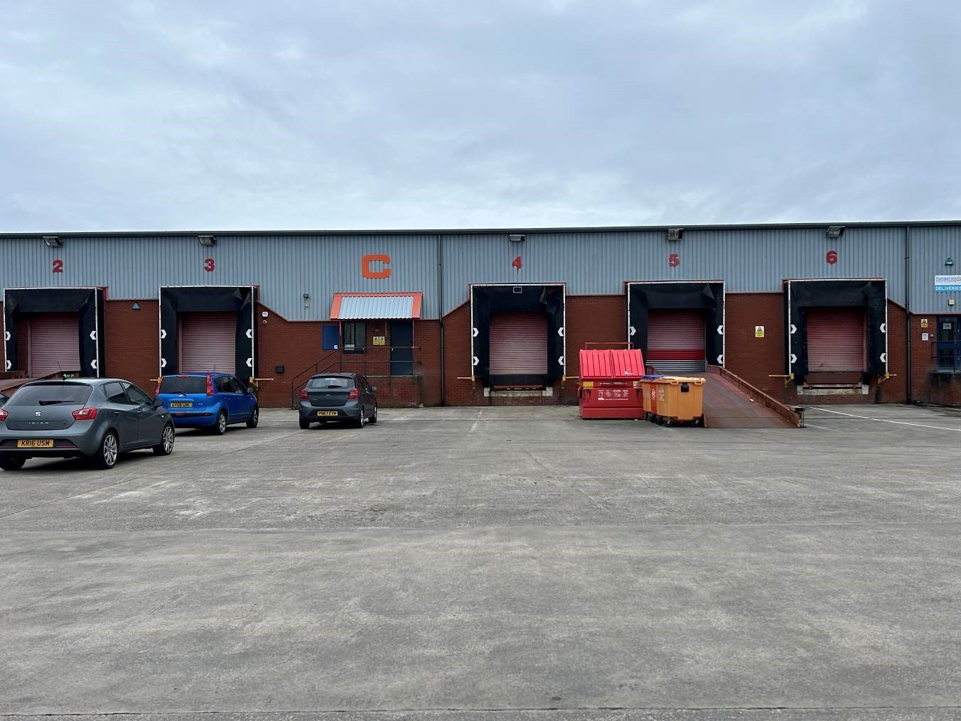 8bda463a-88f3-46cc-b530-21a505677f1c