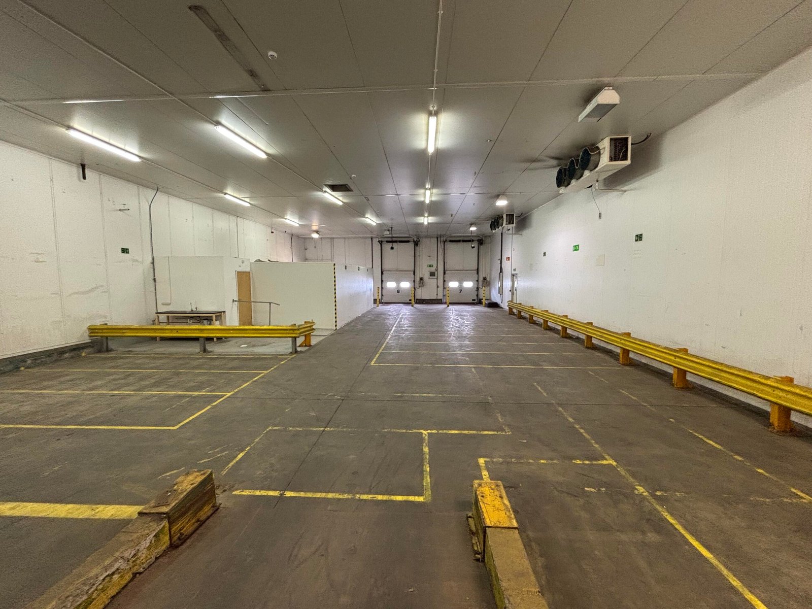 a989f5c6-c63a-4b64-be27-e891b17e7a89