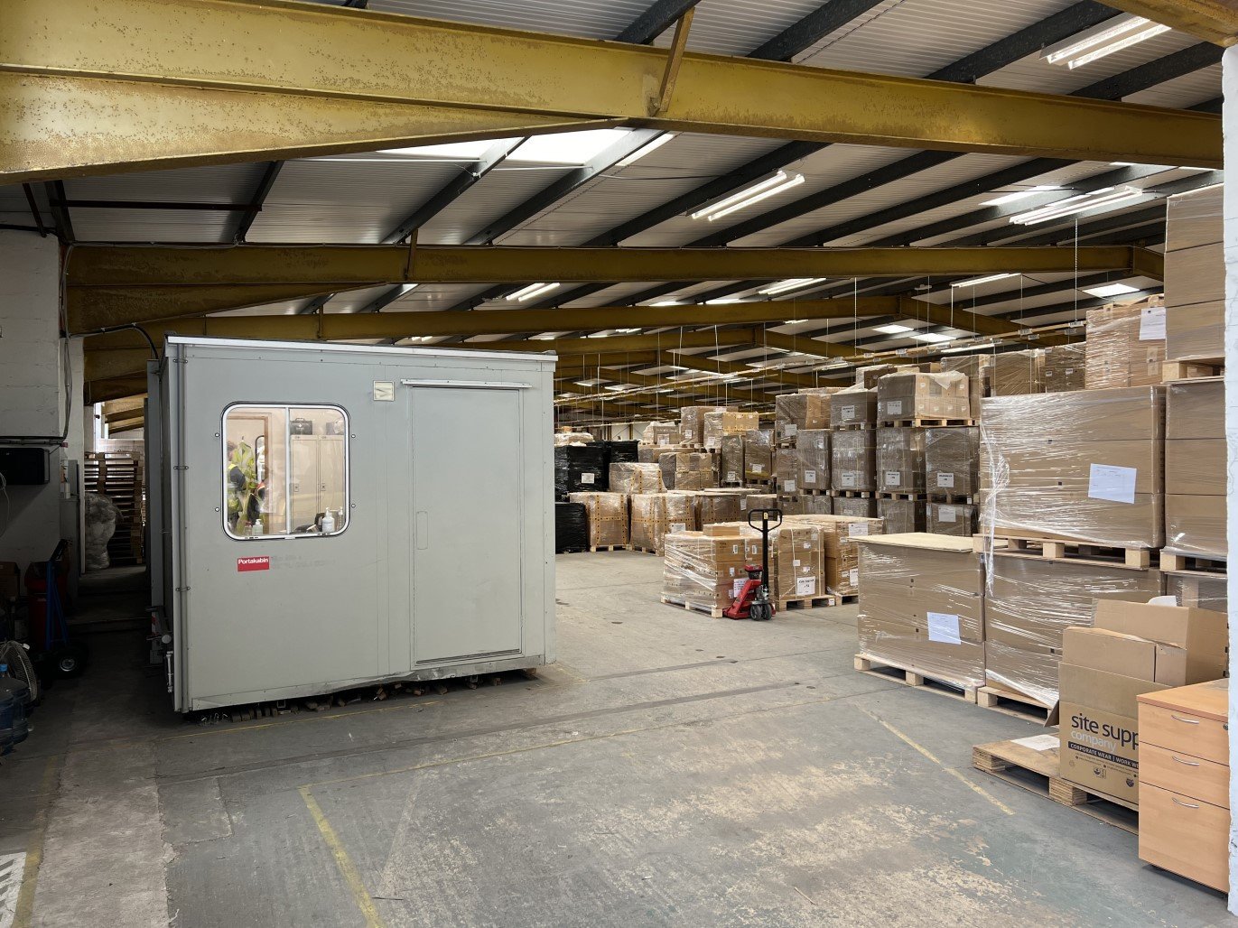 ad81cc88-dff7-42d3-b11e-cfdd340a1845