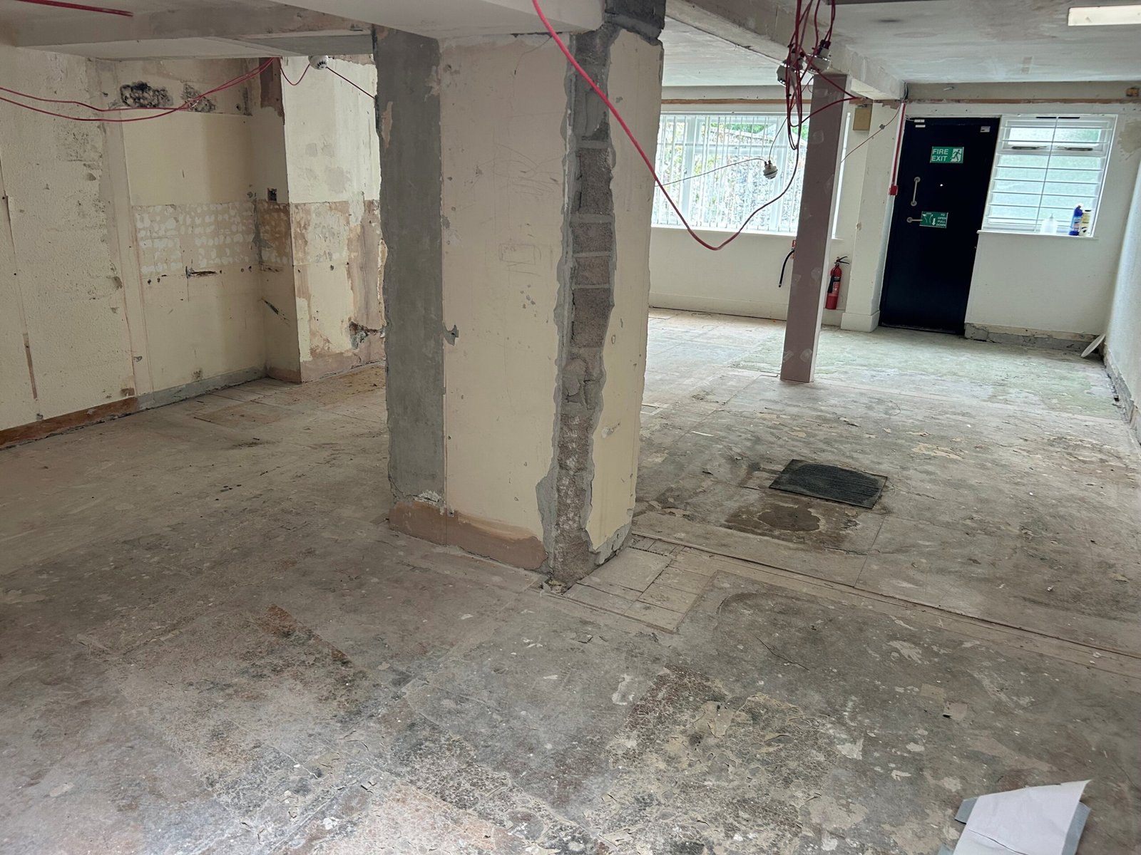 c32aa872-5335-465f-a081-29f399d03319