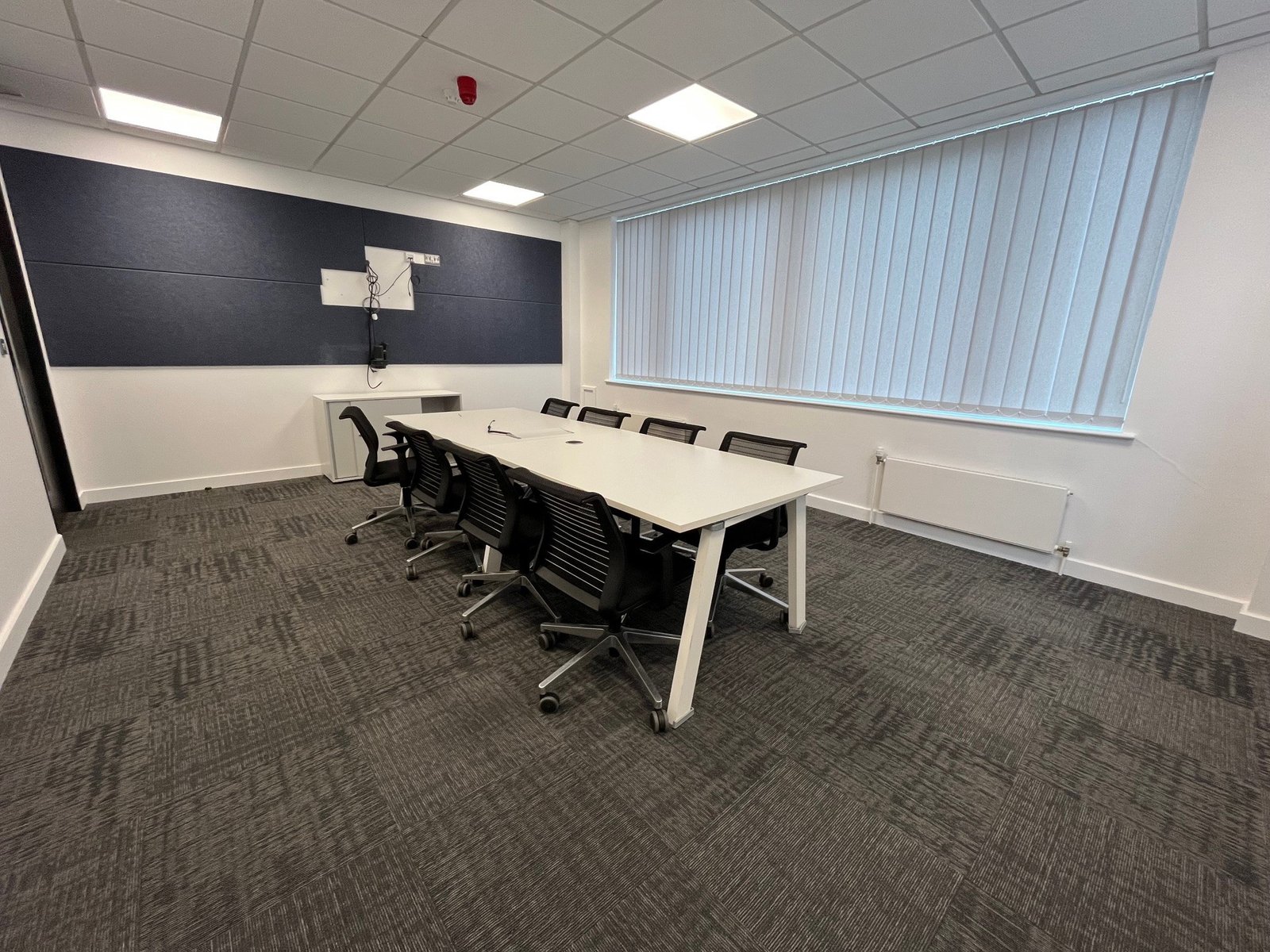 cd3de630-7a33-466b-b1e3-ab9d5e160a82