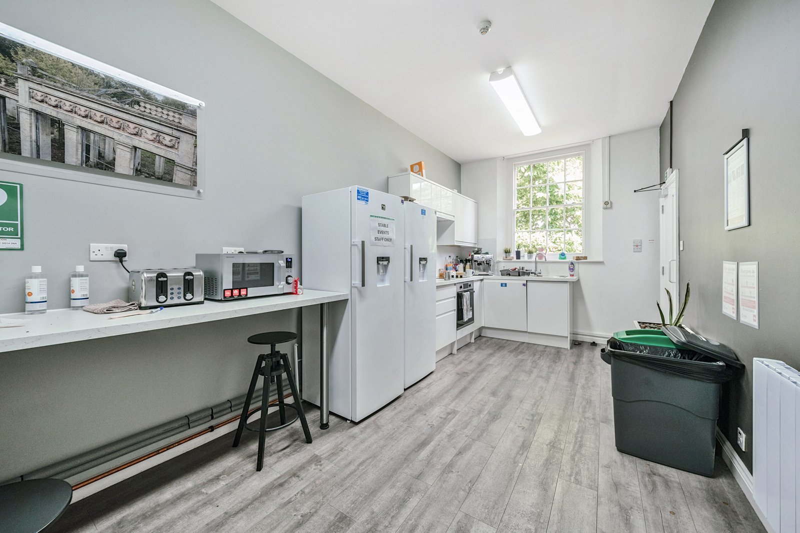 cf309731-26ed-44d6-bd56-3ed317e2fa52