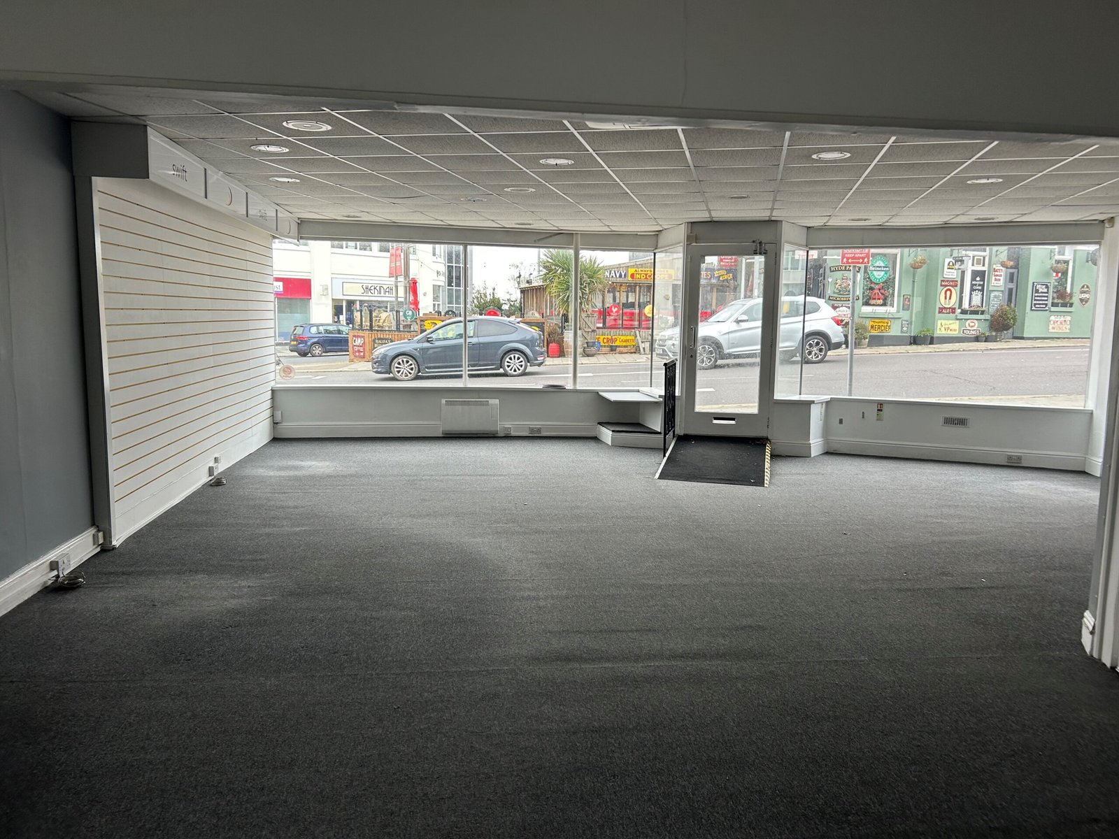 d6b760c3-a692-40c4-a6f8-61ffdaf8b0af