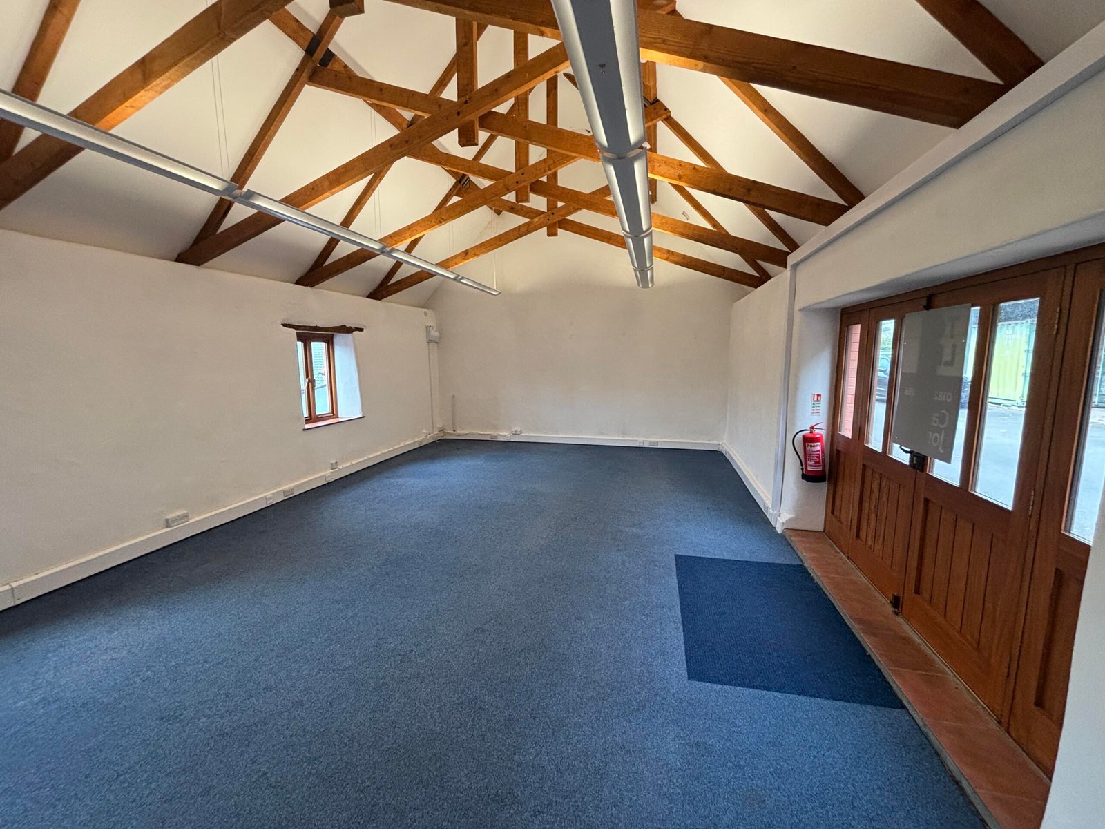 e1302b6d-c4dc-4922-867a-f7733b446ff6