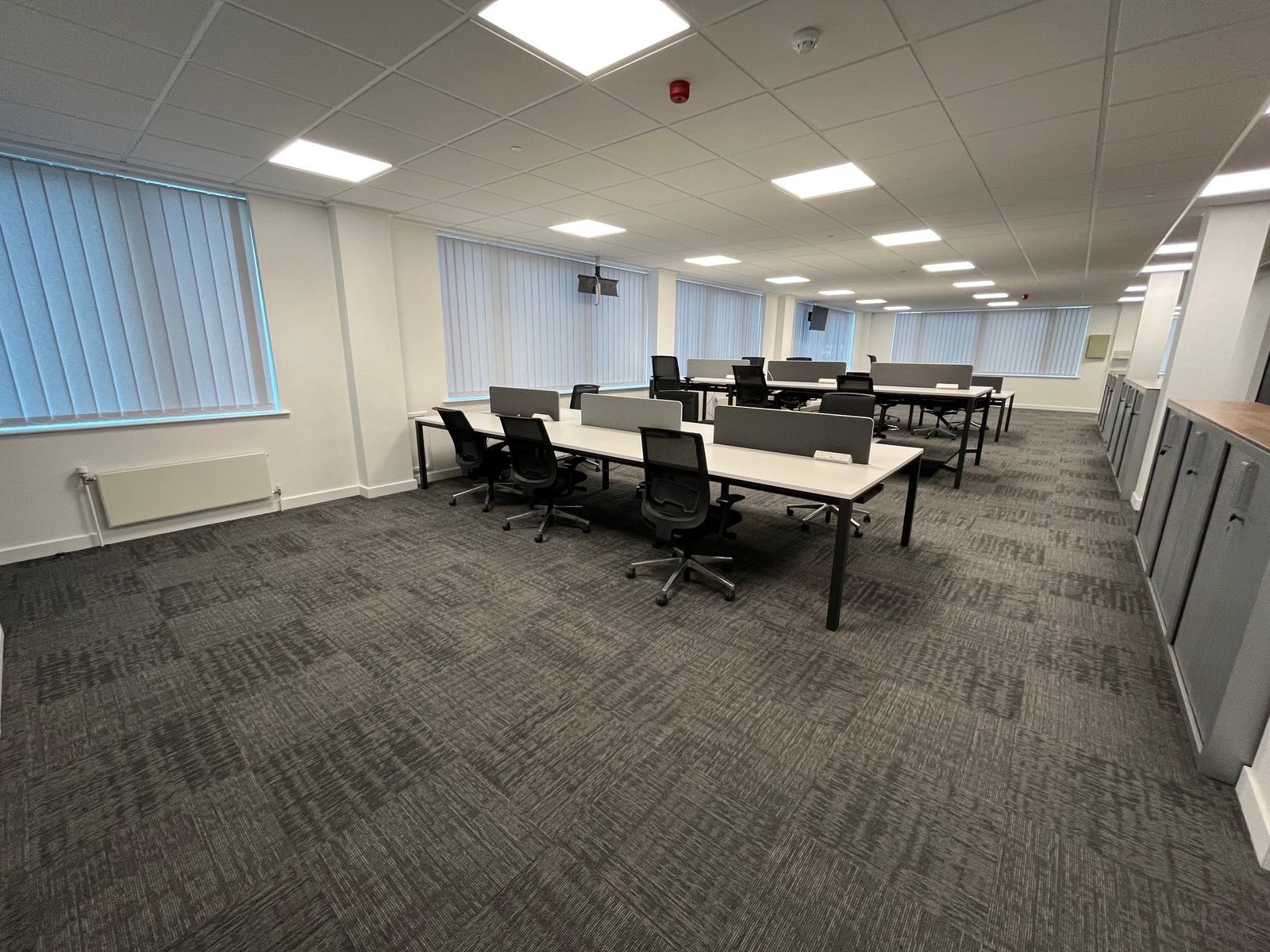 f067f15d-9d40-4839-bf0b-6dfac3a7ef94