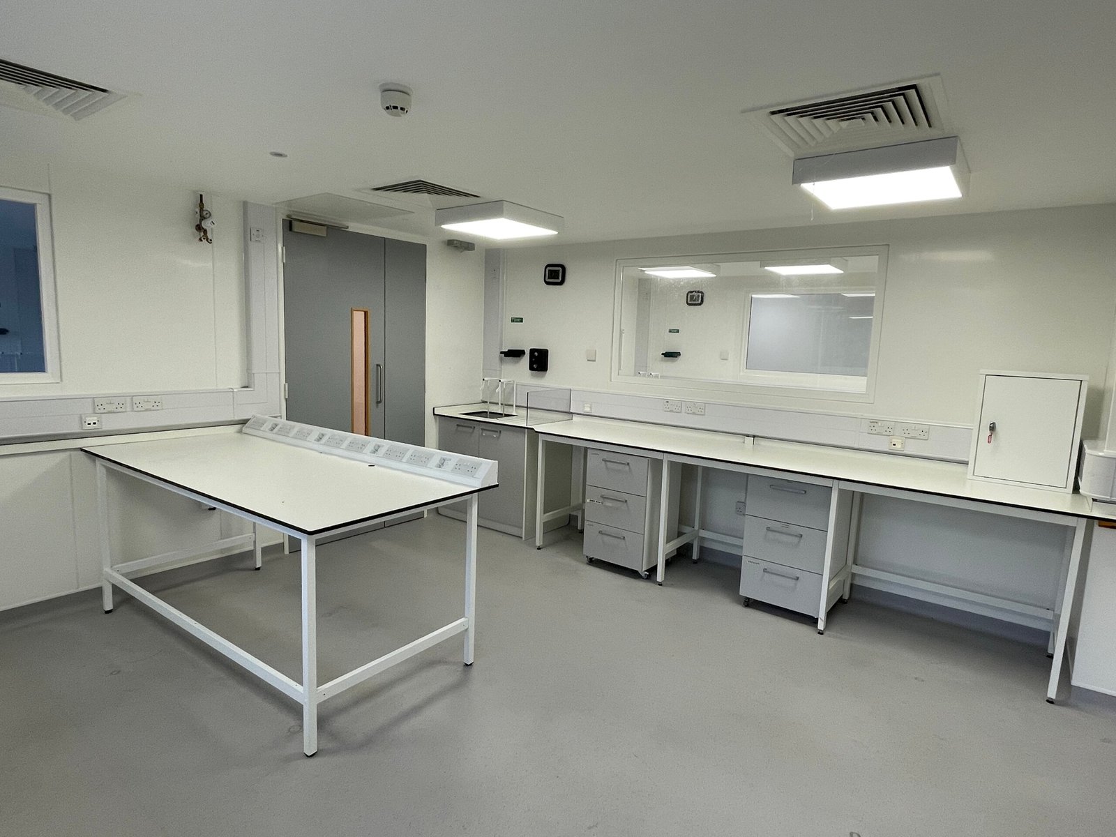 fb7043cd-f79f-4d0e-9370-ec7230c29dd7