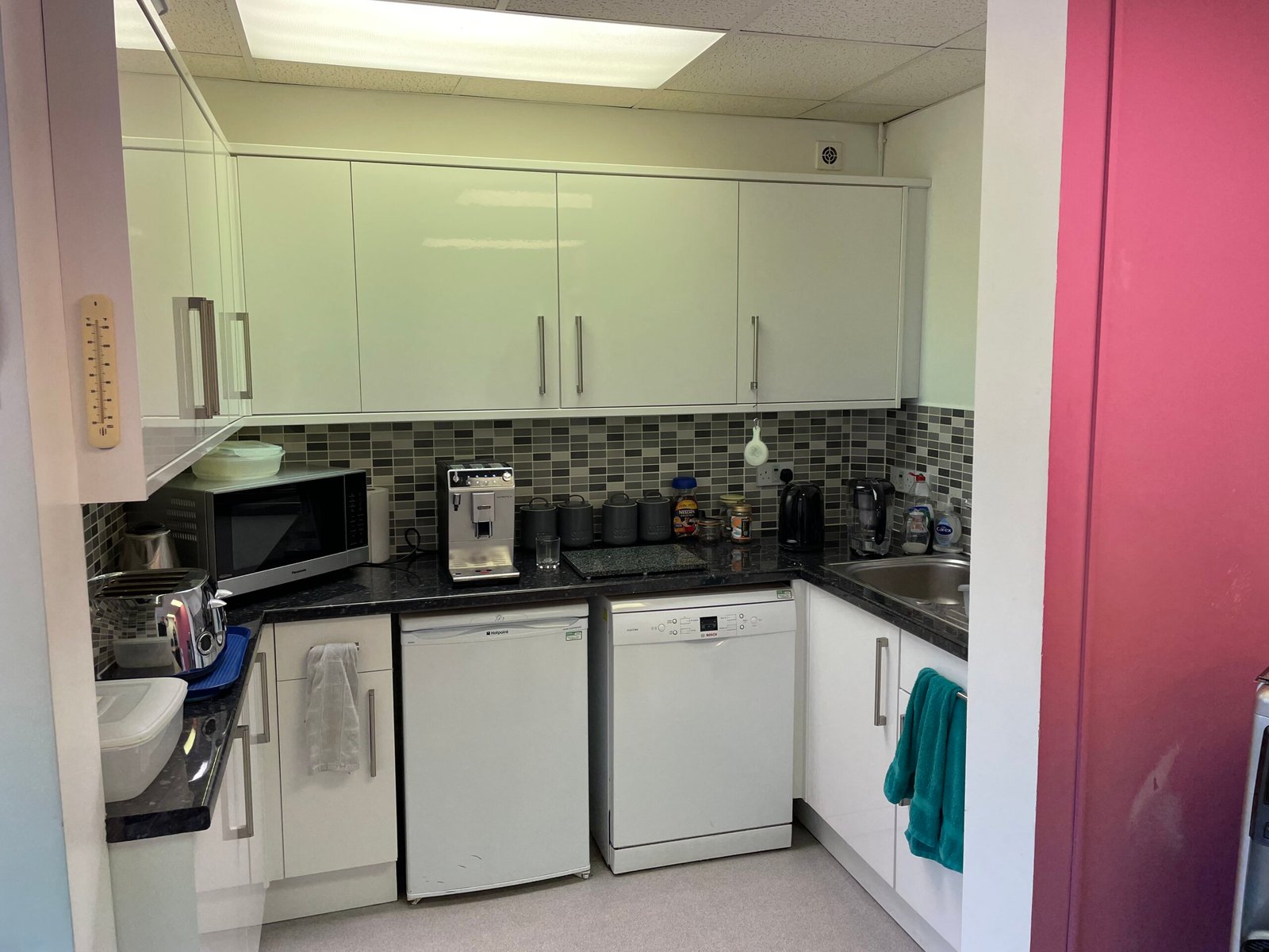 fb99dc48-5f9d-4454-8f02-e0fdc9909fc4