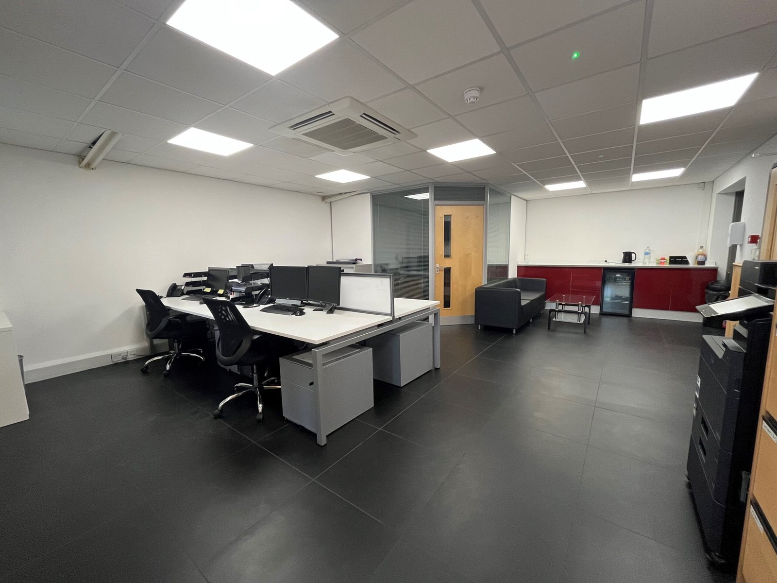 fef6ccde-b0bd-4379-bc7c-03b264531ca8